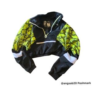 rave windbreaker